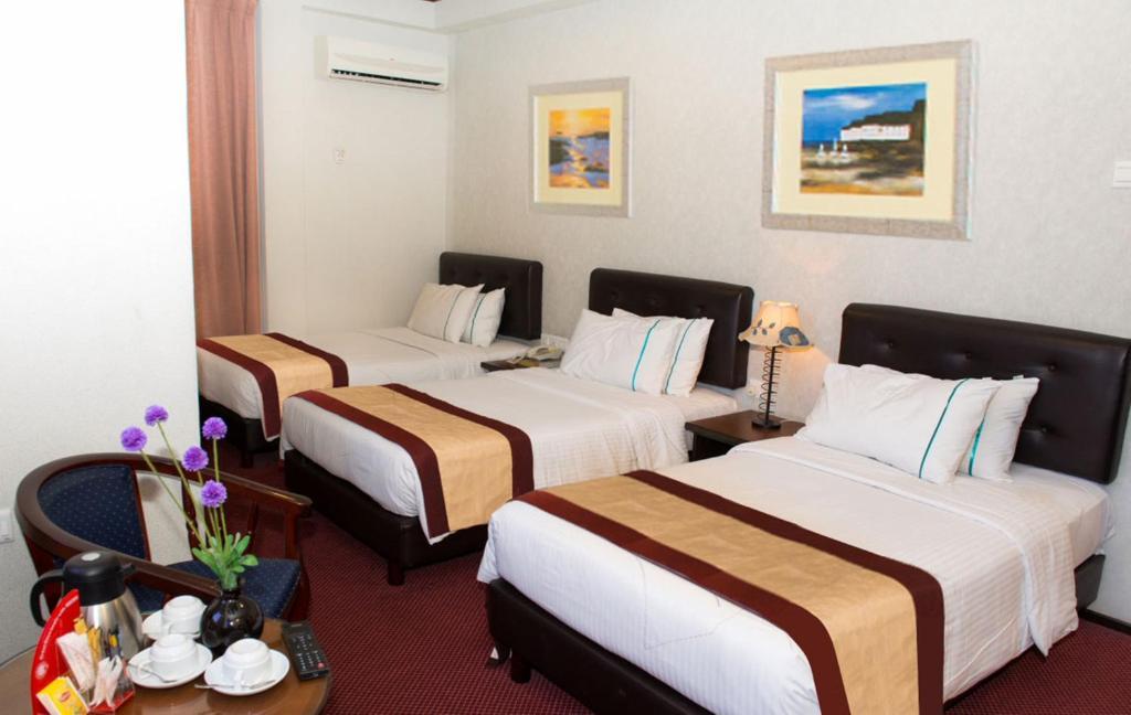 Hotel Vistaria Johor Bahru Quarto foto